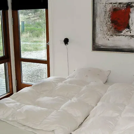 Holiday home Three-bedroom Holiday In 29 *
